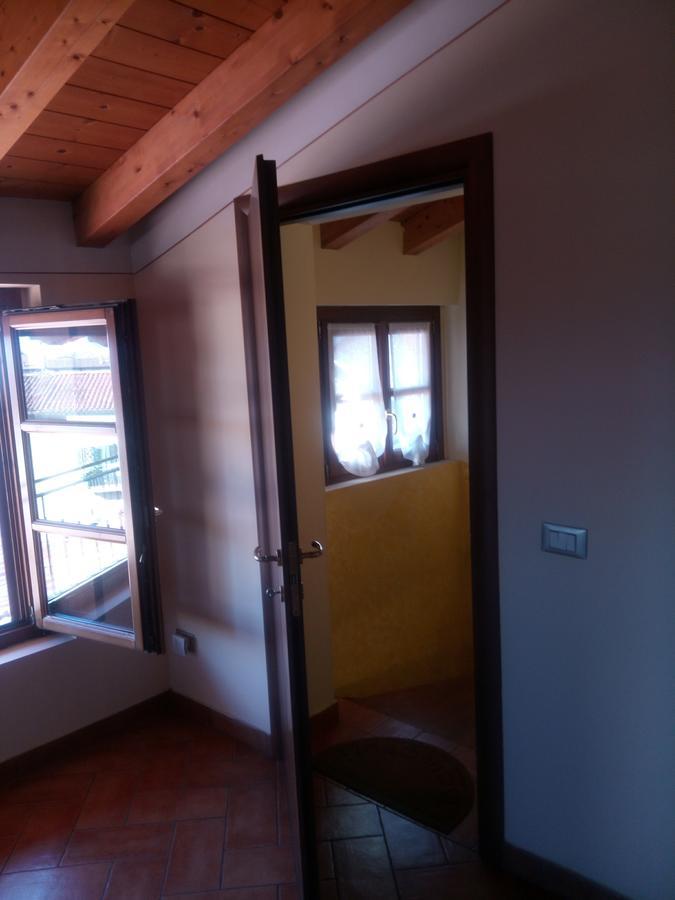 Montorfano Haus Villa โรวาโต ภายนอก รูปภาพ